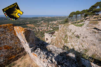 Die Festung bietet einen schönen Rundblick, in nordwestlicher Richtung sogar bis Argostoli.