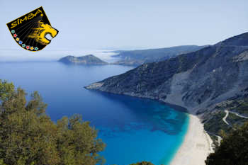 Der bekannteste Strand Kefalonias - Myrtos Beach.