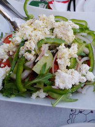 Choriatiki Salata mit Mythriza